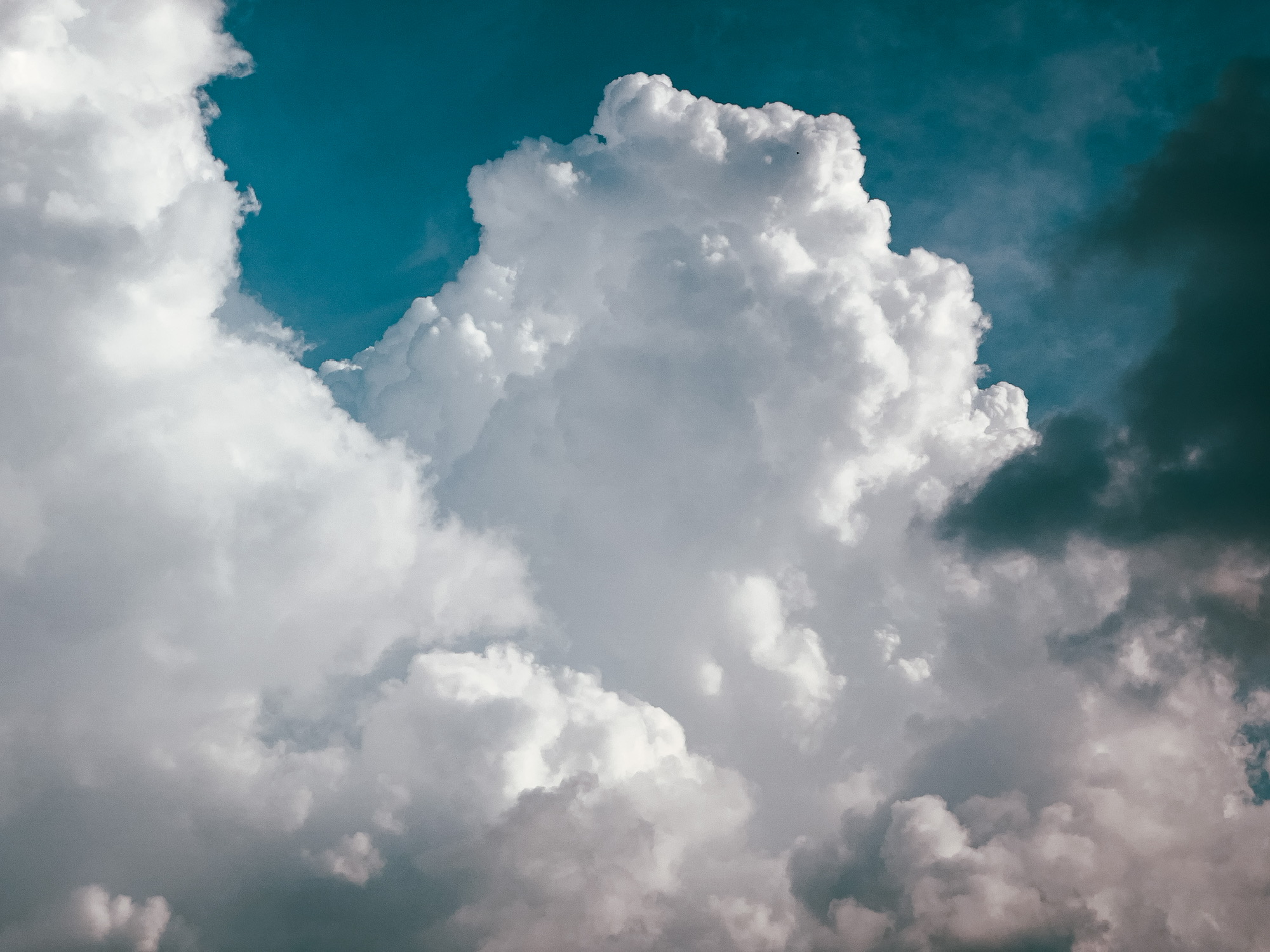 怪奇雾云 #奇形怪状的云 - 即刻app