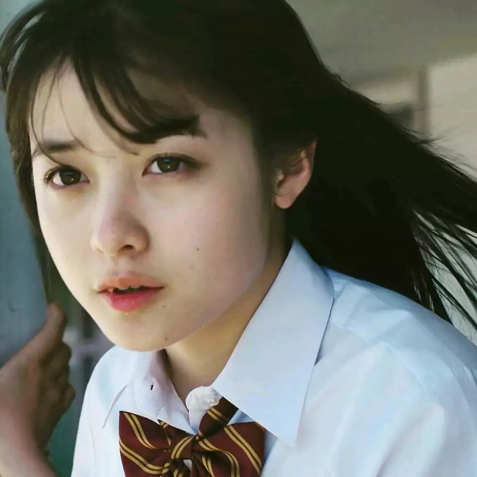 发一组桥本环奈的头像.真的.真的.真的.炒鸡炒鸡炒鸡好看啊!