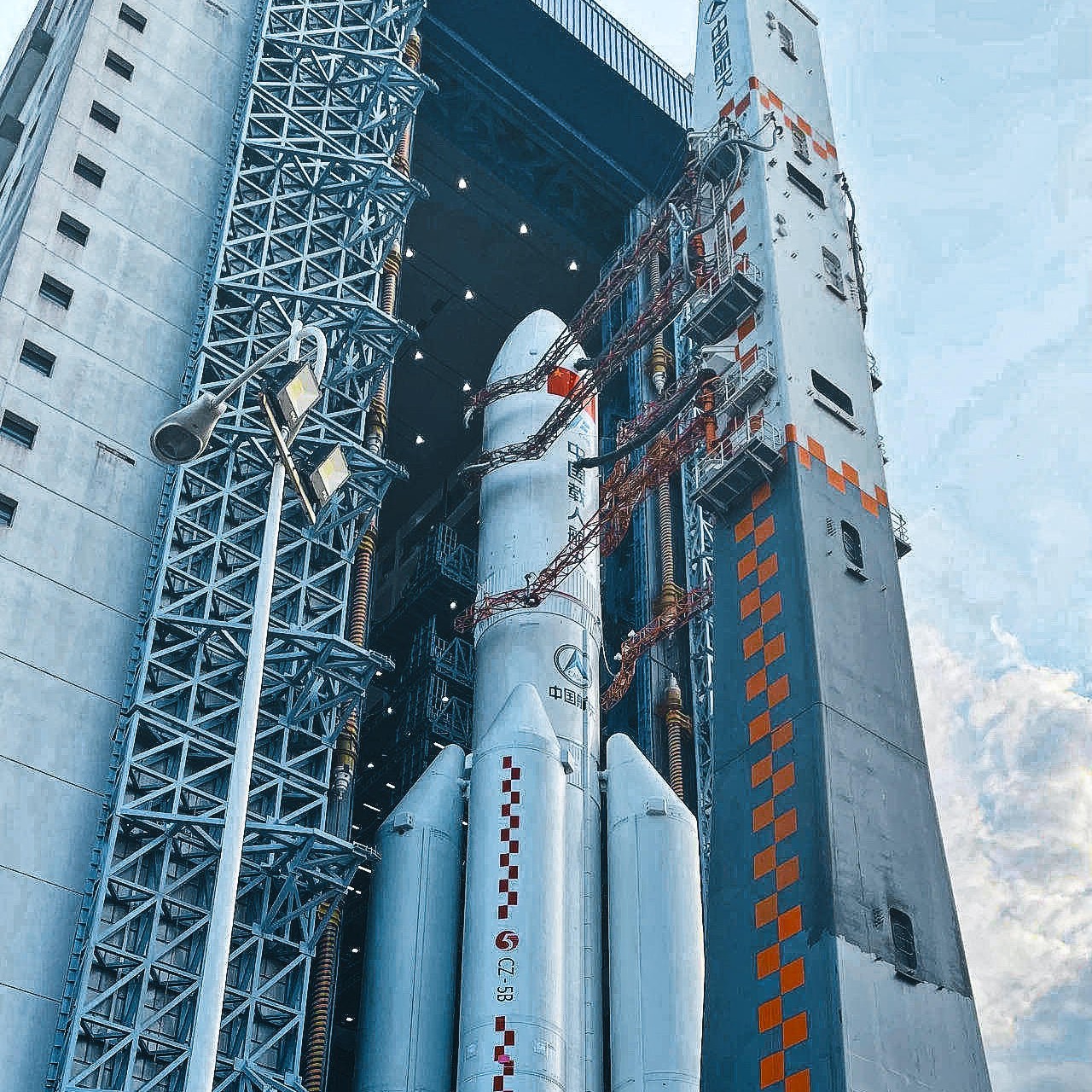 valar morghulis”，“凡人皆有一死” “va - 即刻App