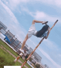 这样的妹子给我来一车[笑而不语]